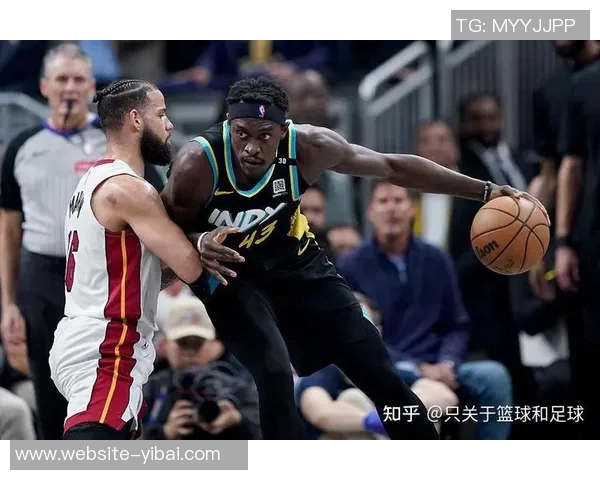 步行者与热火第四场激战回顾球员表现与战术分析全景呈现